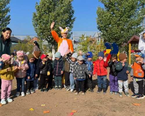 «Алтын күз» атты ертеңгіліктер қыркүйек айында барлық топтарда өтті